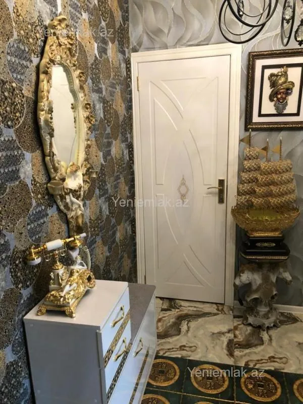 Satılır 2 otaqlı köhnə tikili 50 m²