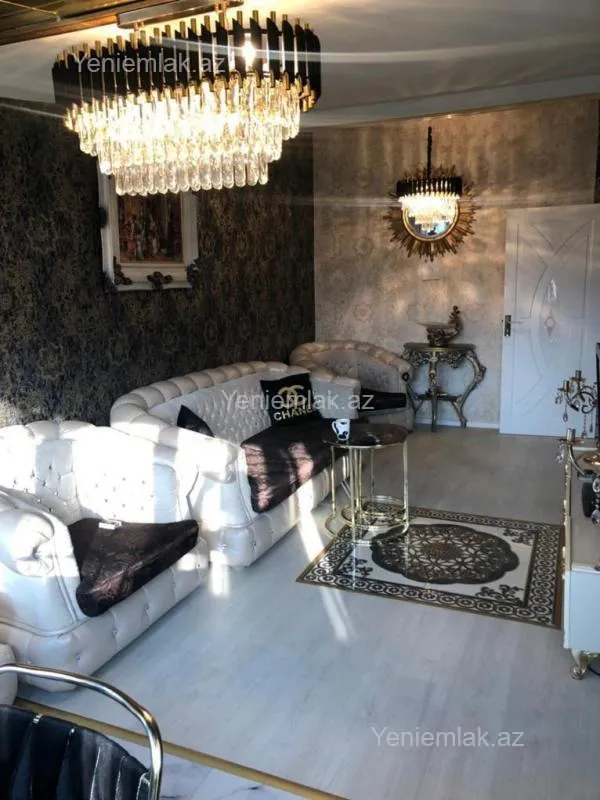 Satılır 2 otaqlı köhnə tikili 50 m²