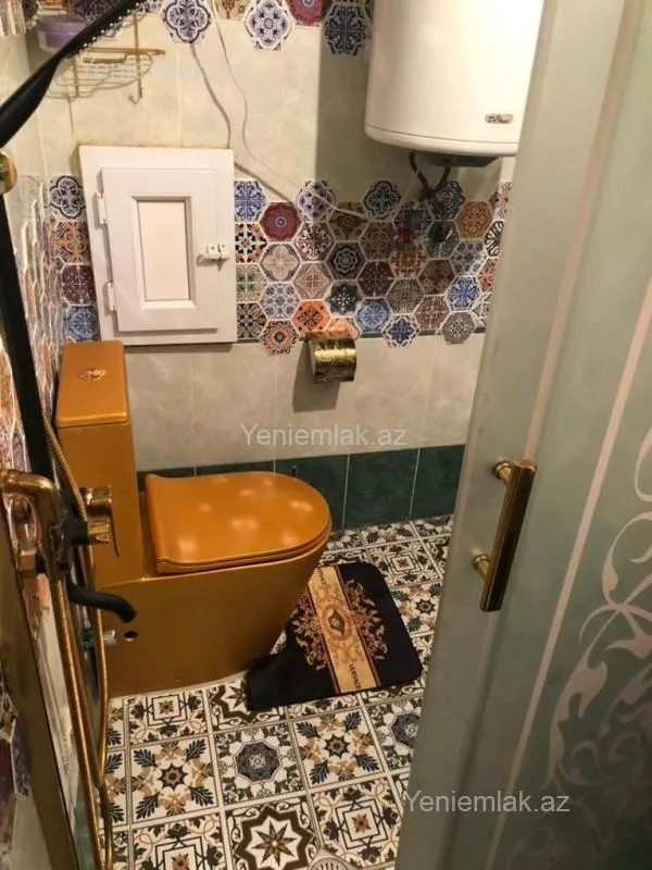 Satılır 2 otaqlı köhnə tikili 50 m²