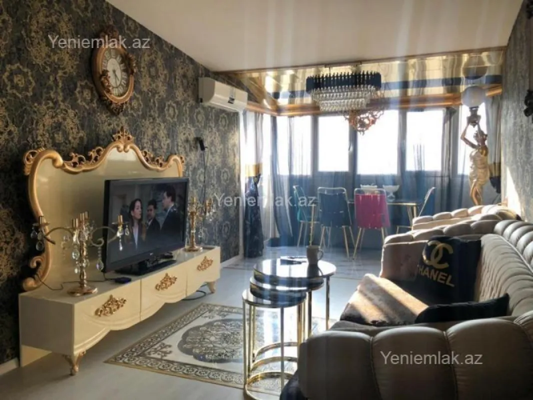 Satılır 2 otaqlı köhnə tikili 50 m²