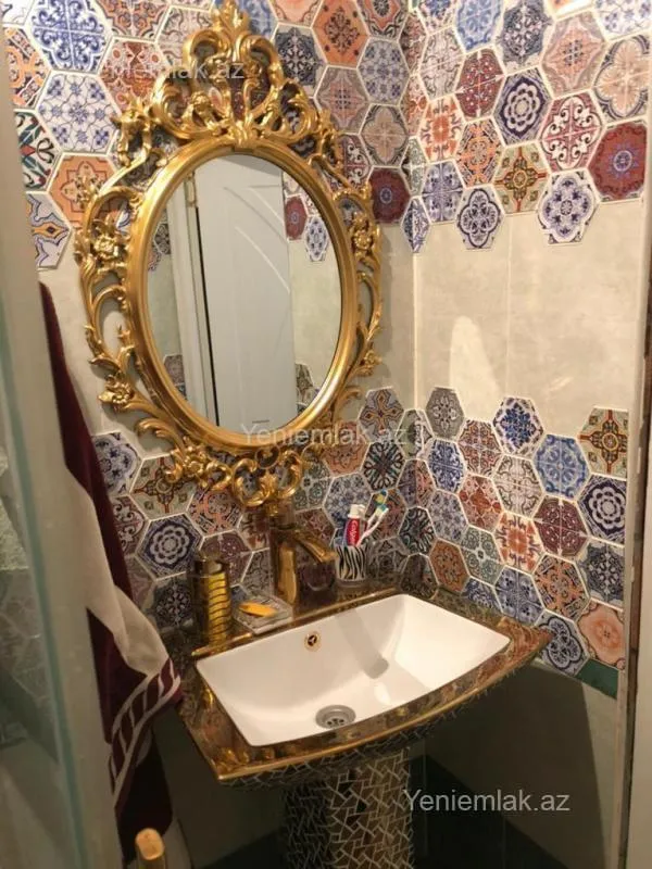 Satılır 2 otaqlı köhnə tikili 50 m²