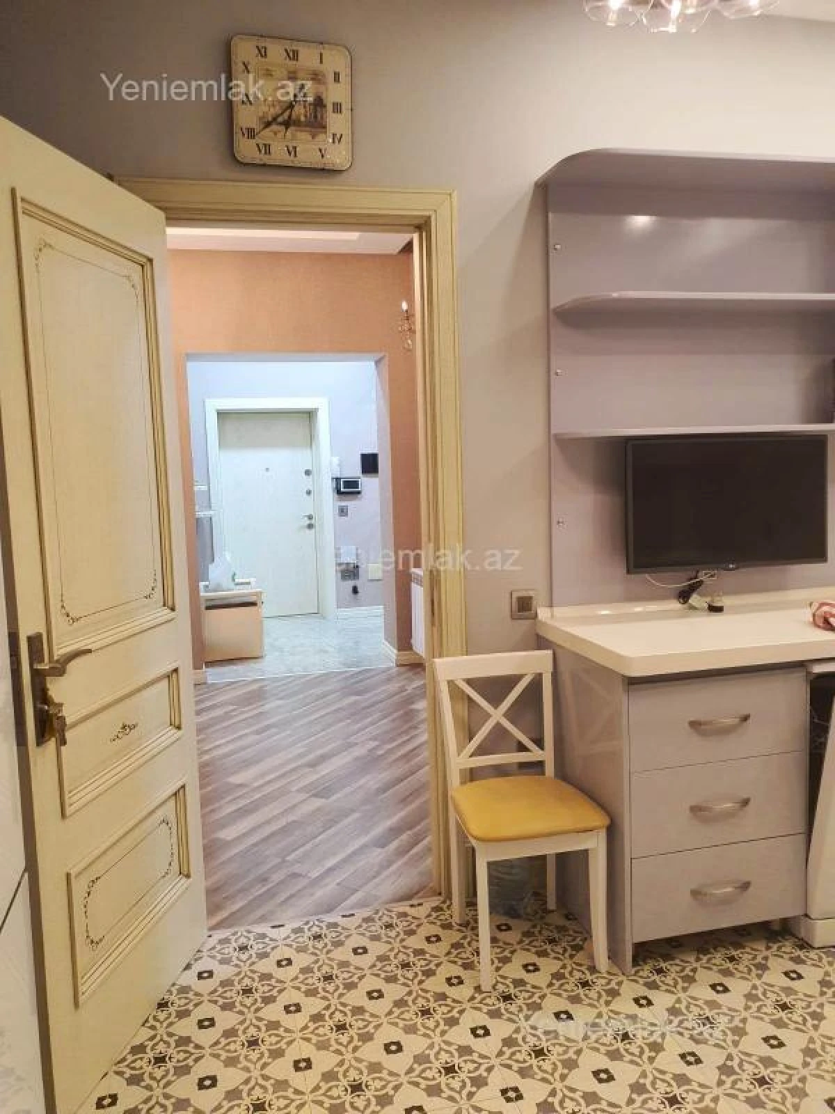 Satılır 4 otaqlı yeni tikili 135 m²