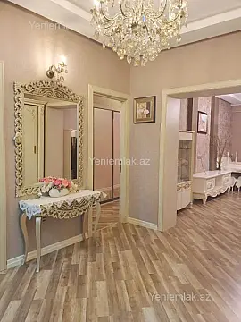 Satılır 4 otaqlı yeni tikili 135 m²