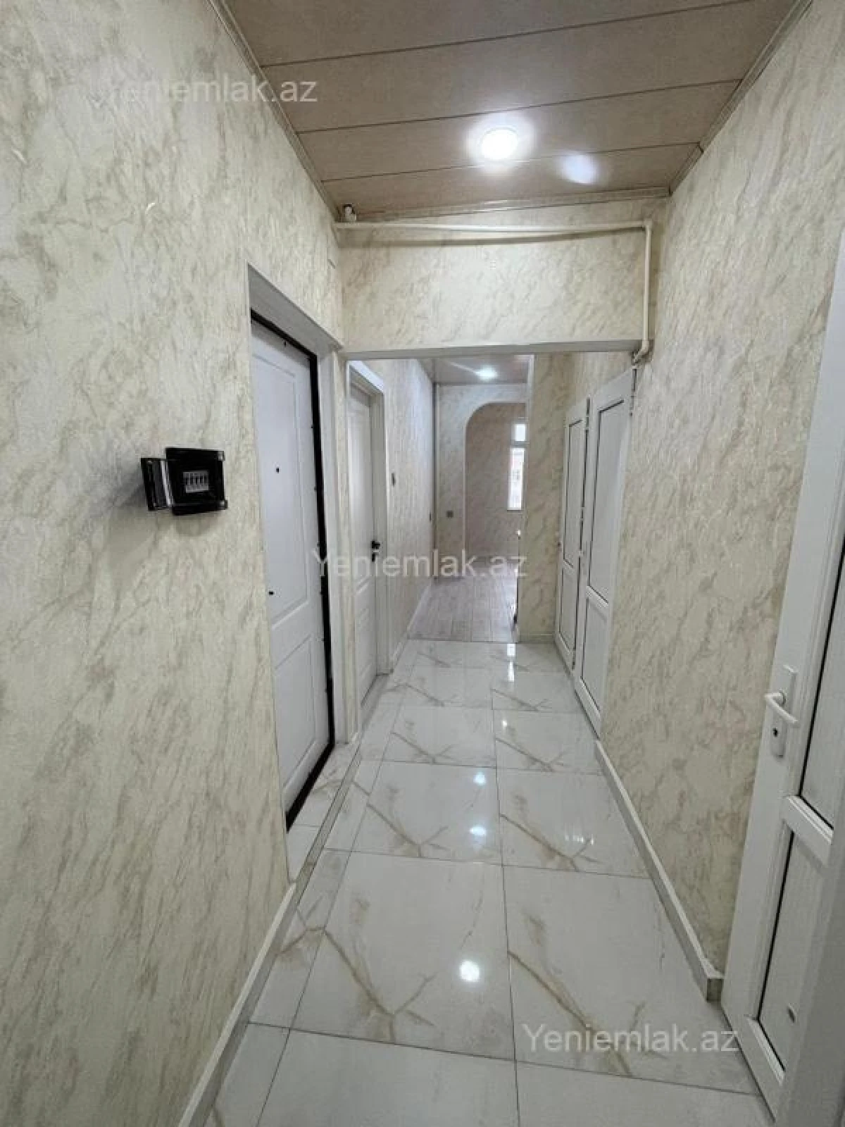 Satılır 3 otaqlı köhnə tikili 65 m²