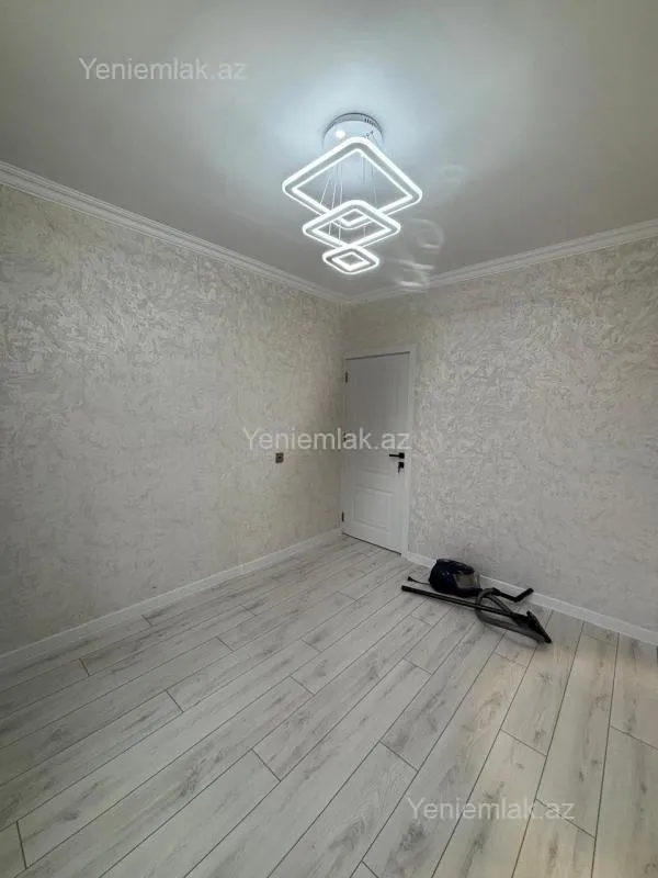 Satılır 3 otaqlı köhnə tikili 65 m²