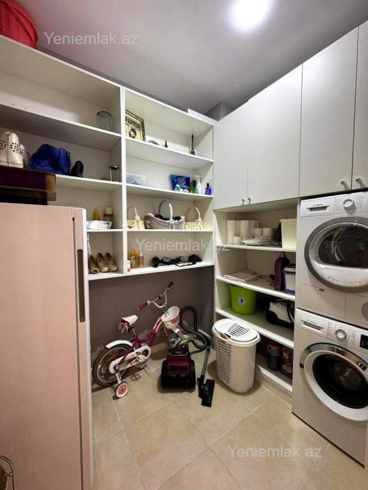 Satılır 4 otaqlı yeni tikili 180 m²