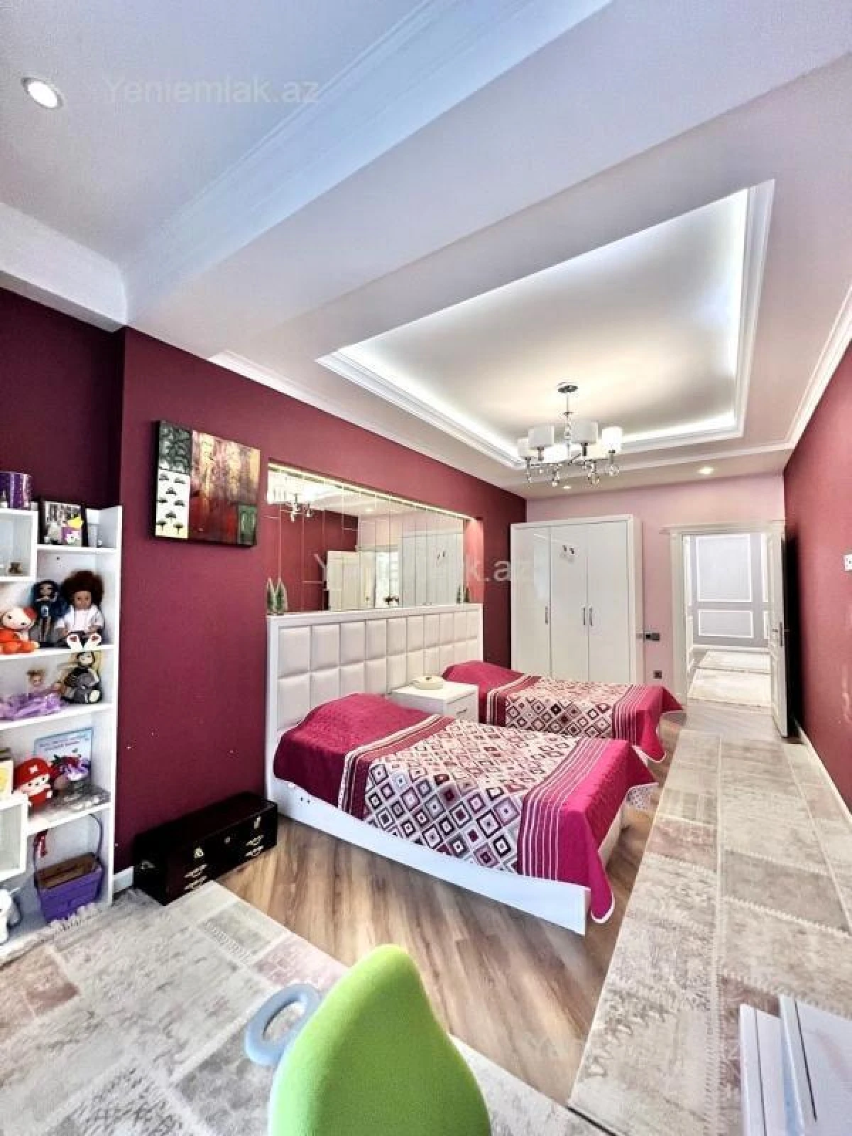 Satılır 4 otaqlı yeni tikili 180 m²