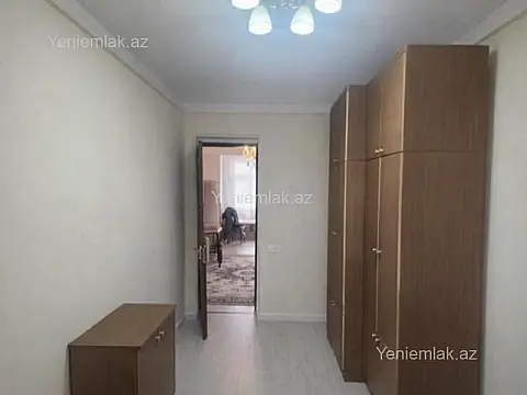 Satılır 5 otaqlı köhnə tikili 52 m²
