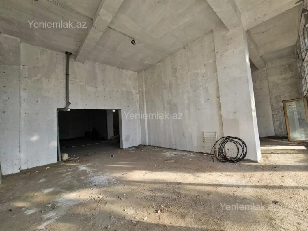 Satılır 1 otaqlı obyekt 90 m²