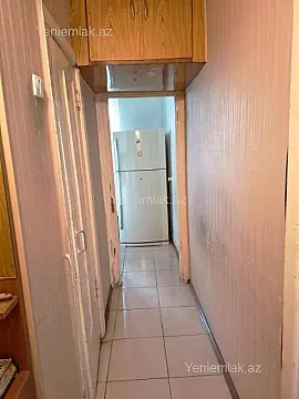 Satılır 2 otaqlı köhnə tikili 45 m²