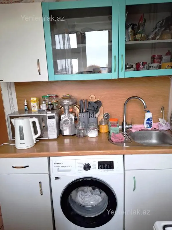 Satılır 2 otaqlı köhnə tikili 45 m²