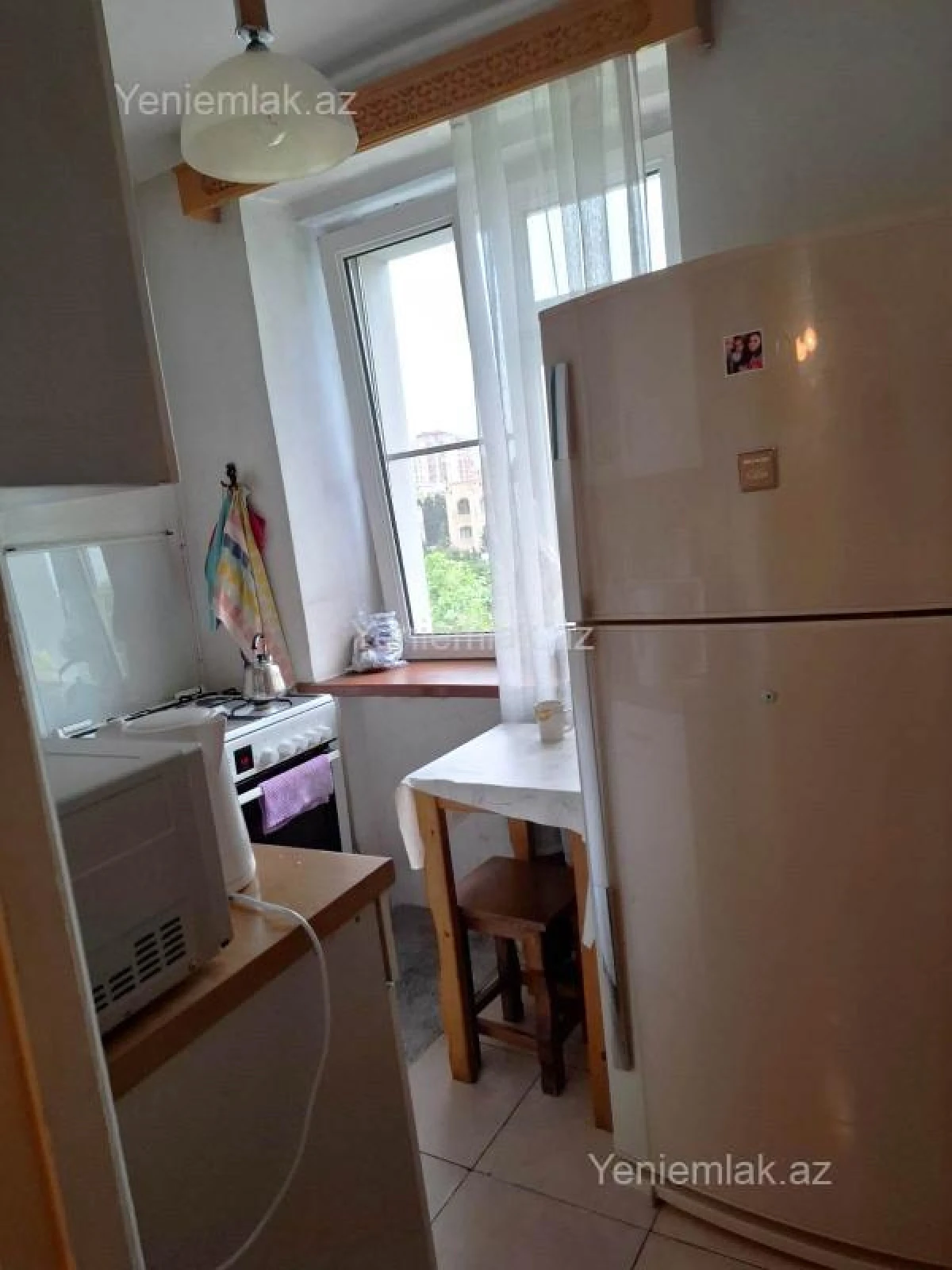 Satılır 2 otaqlı köhnə tikili 45 m²