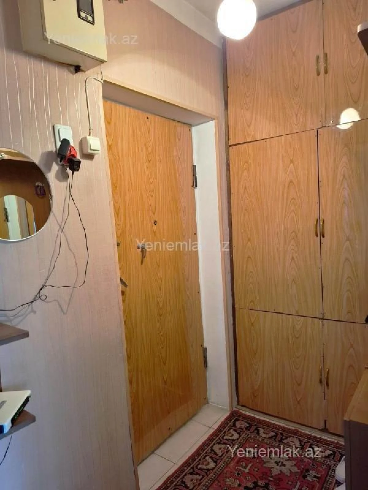 Satılır 2 otaqlı köhnə tikili 45 m²