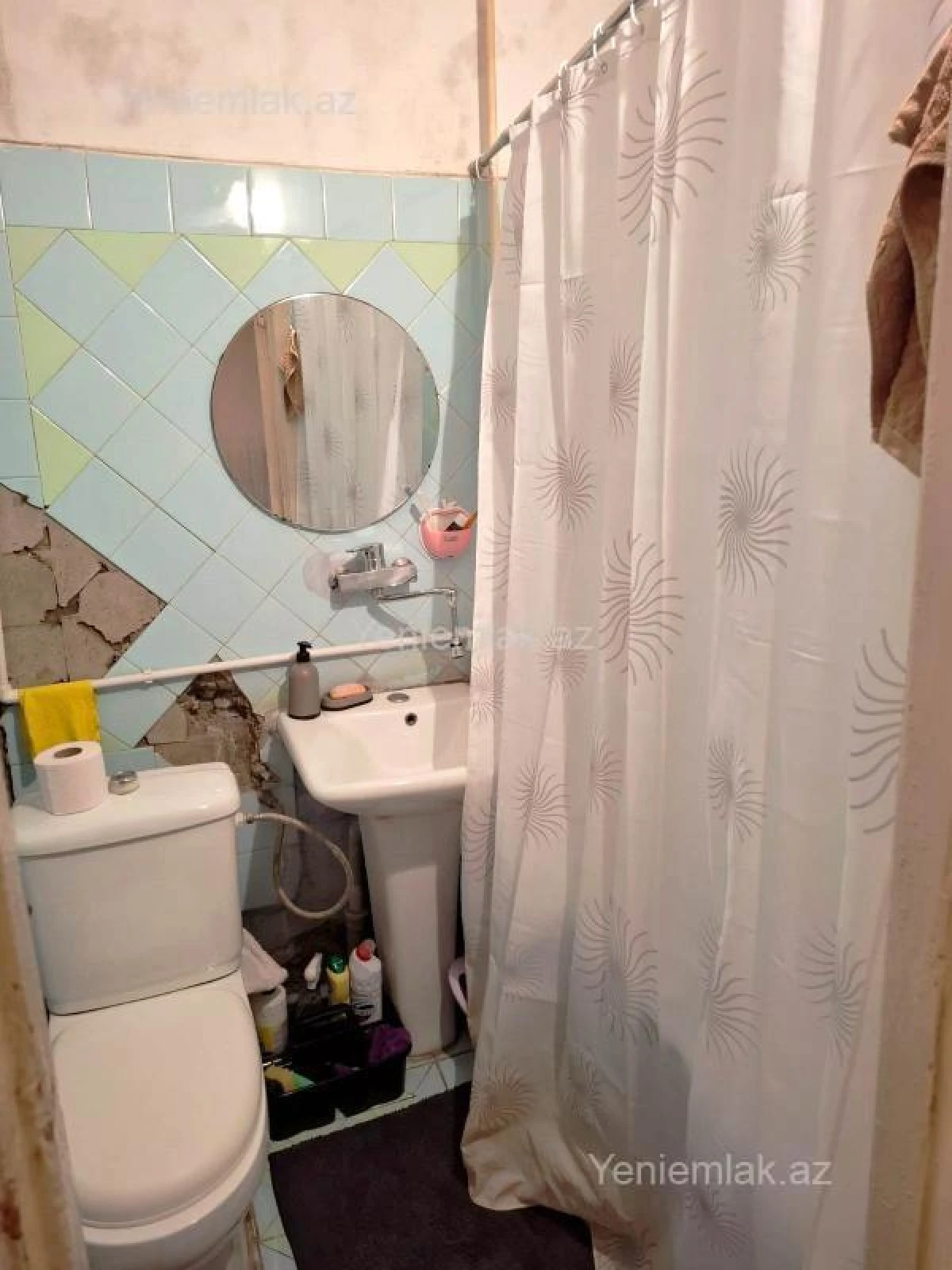 Satılır 2 otaqlı köhnə tikili 45 m²