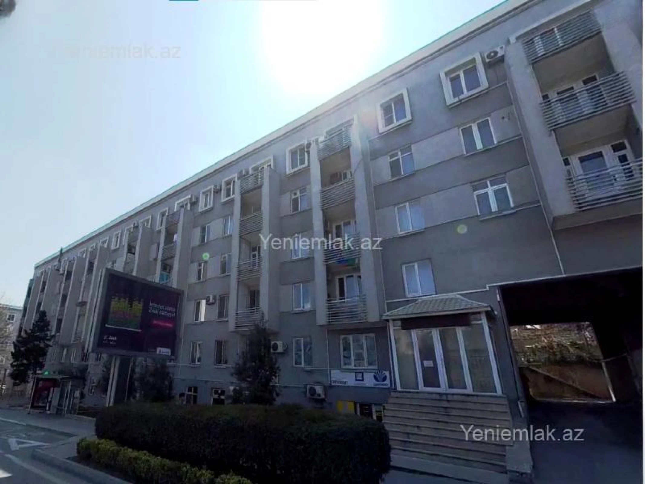 Satılır 2 otaqlı köhnə tikili 45 m²