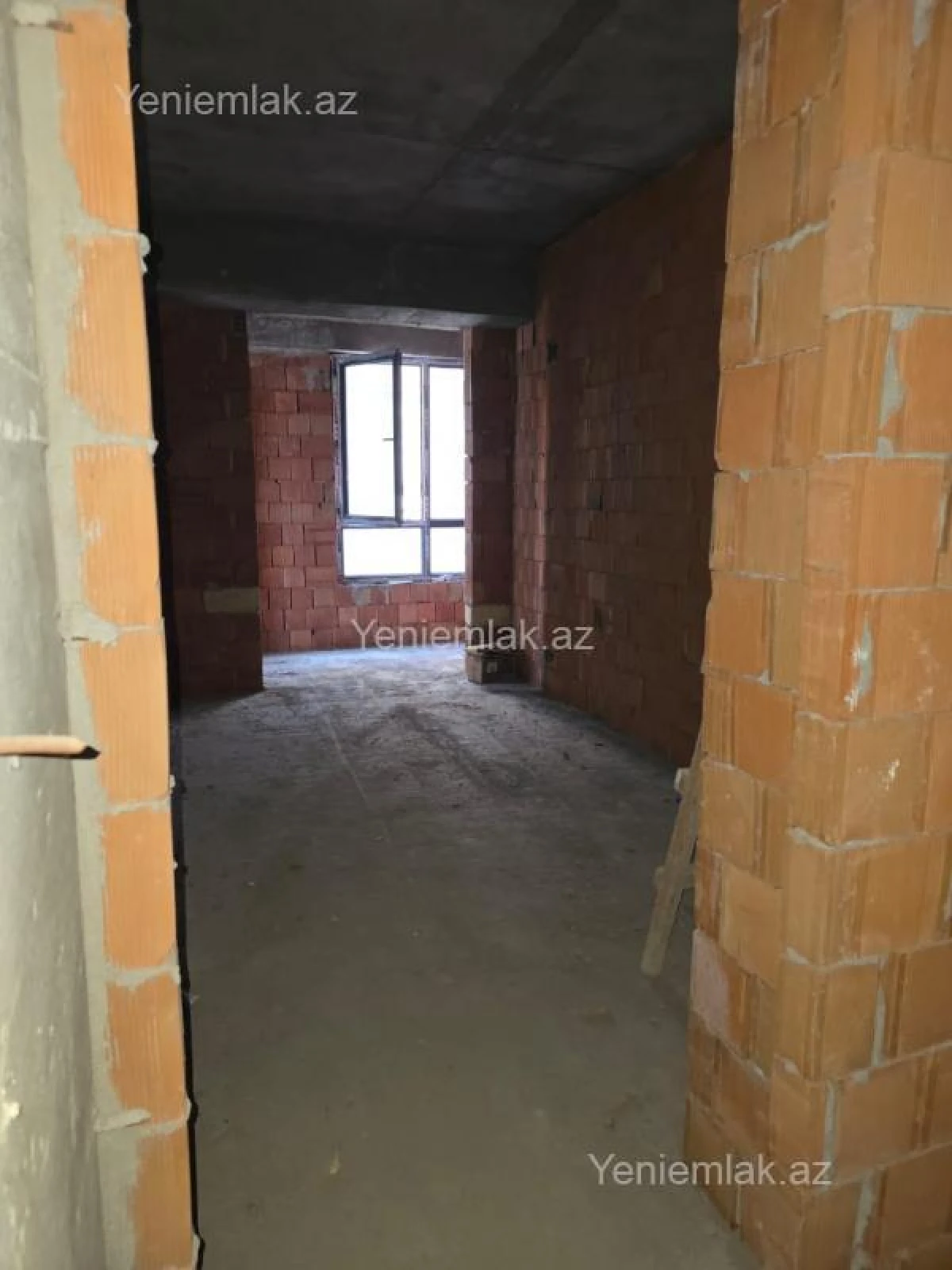 Satılır 2 otaqlı yeni tikili 80 m²