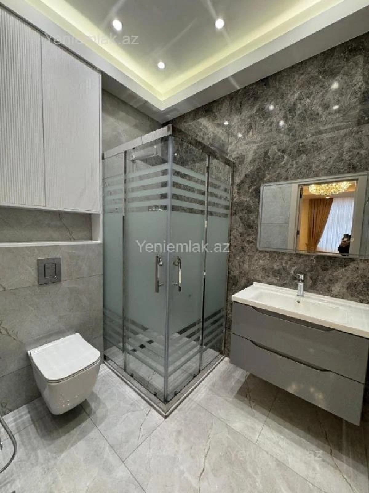 Satılır 3 otaqlı yeni tikili 120 m²