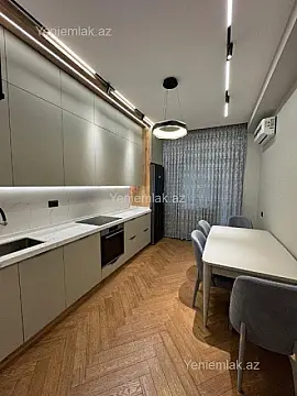 Satılır 3 otaqlı yeni tikili 120 m²