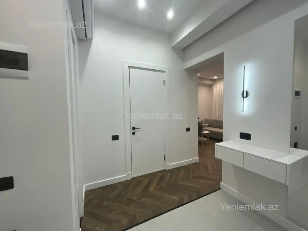 Satılır 2 otaqlı yeni tikili 69 m²