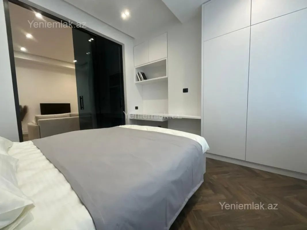 Satılır 2 otaqlı yeni tikili 69 m²