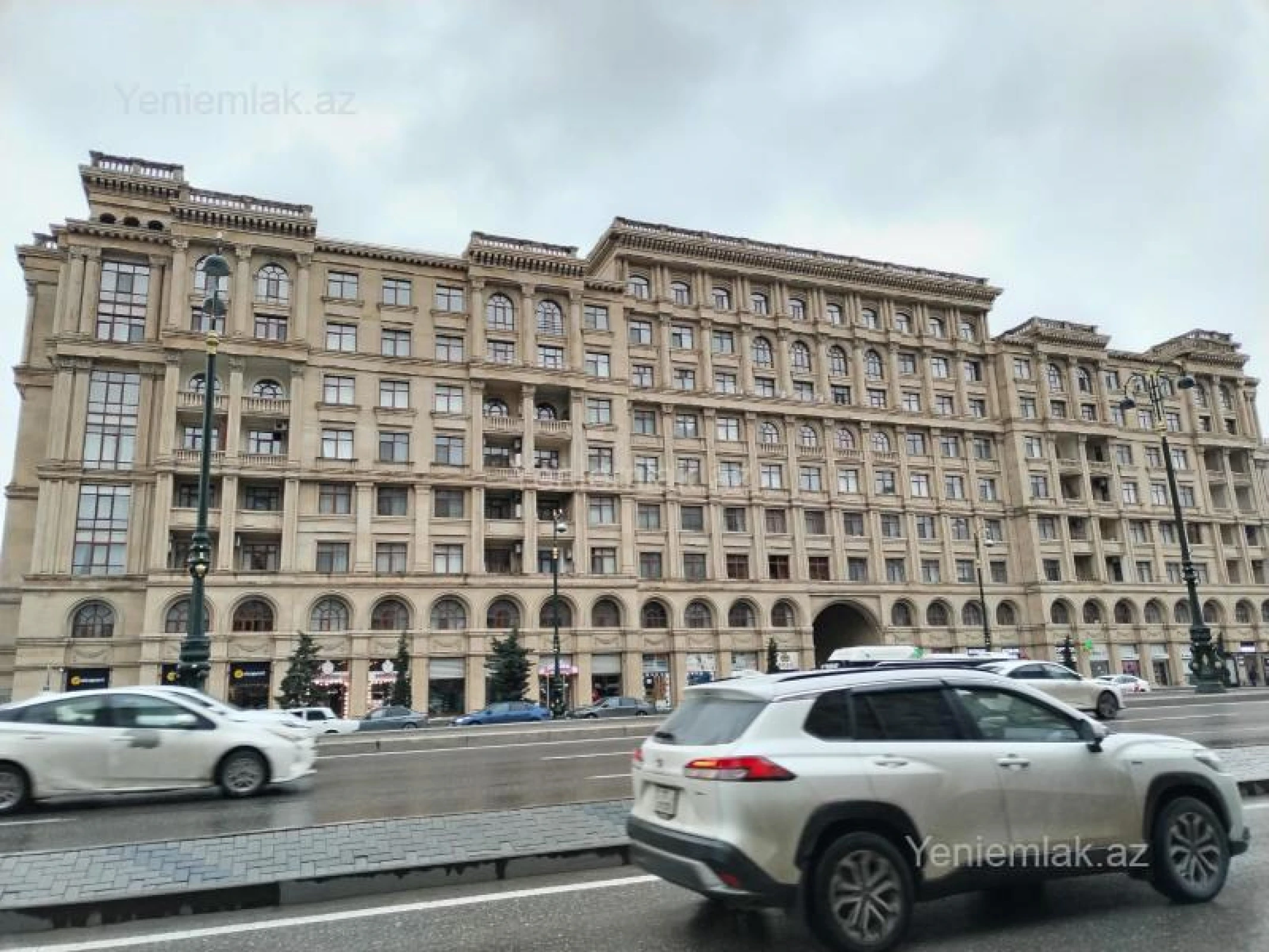 Satılır 3 otaqlı yeni tikili 96 m²