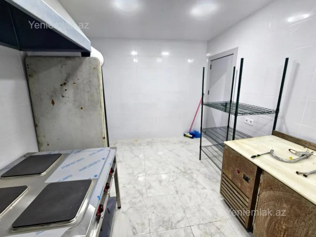 Satılır 1 otaqlı obyekt 125 m²