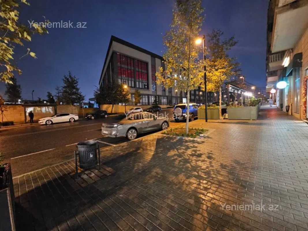 Satılır 1 otaqlı obyekt 125 m²