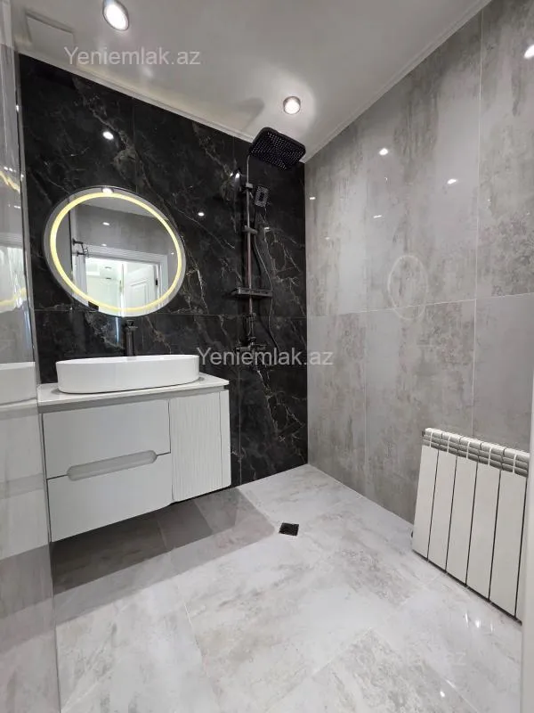 Satılır 3 otaqlı köhnə tikili 80 m²