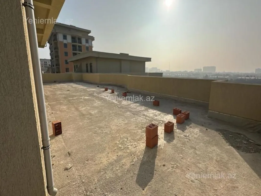 Satılır 4 otaqlı yeni tikili 300 m²