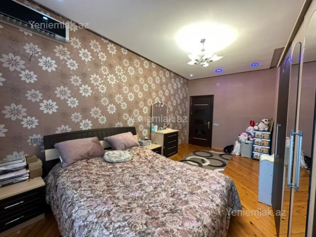 Satılır 2 otaqlı yeni tikili 70 m²