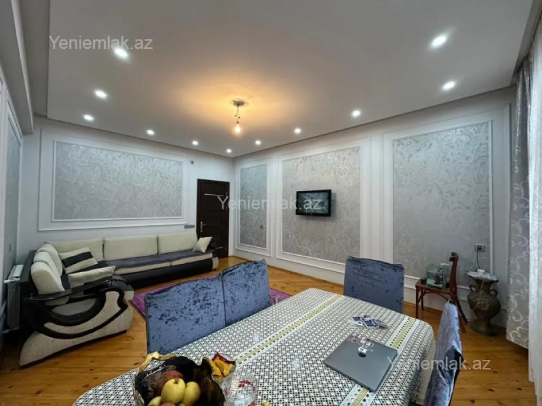 Satılır 2 otaqlı yeni tikili 70 m²