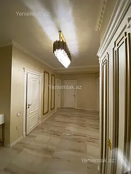 Satılır 4 otaqlı yeni tikili 125 m²