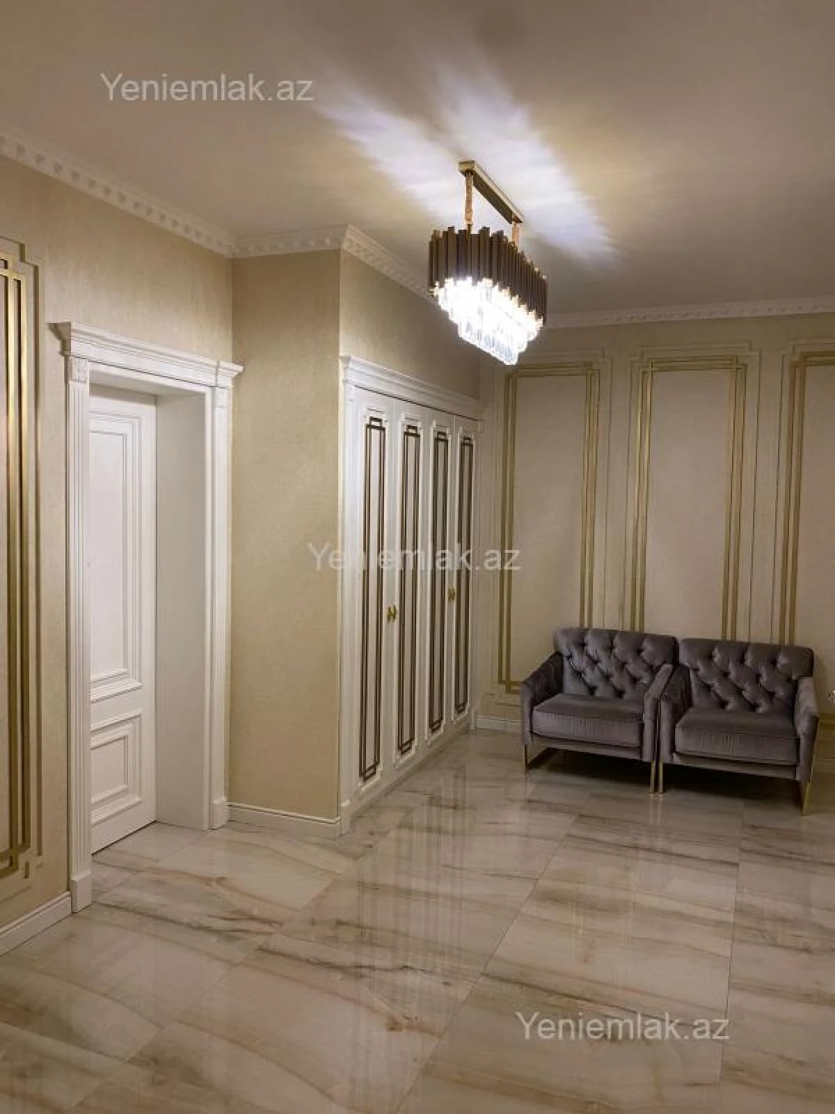 Satılır 4 otaqlı yeni tikili 125 m²