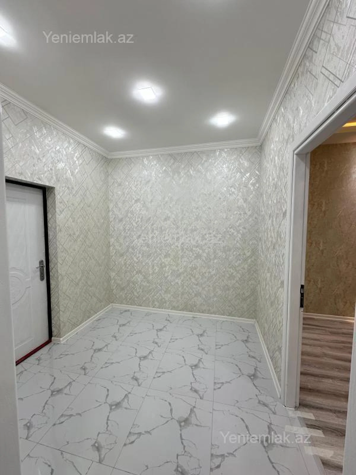 Satılır 2 otaqlı yeni tikili 61 m²