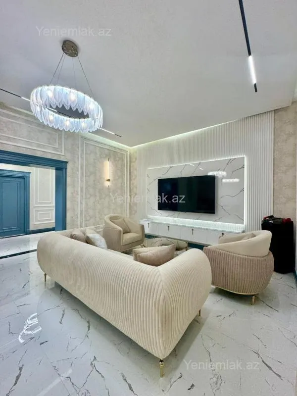 Satılır 5 otaqlı həyət evi 354 m²