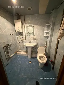 Satılır 1 otaqlı köhnə tikili 30 m² — Bakı, Nizami 1 otaq 30.00 m²