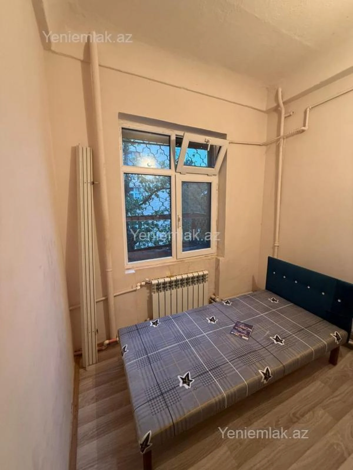 Satılır 1 otaqlı köhnə tikili 30 m²