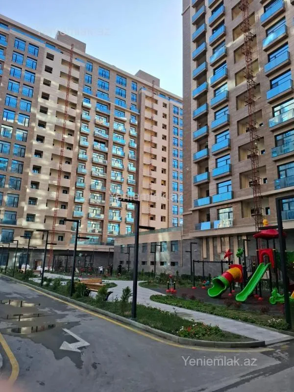Satılır 3 otaqlı yeni tikili 118 m²