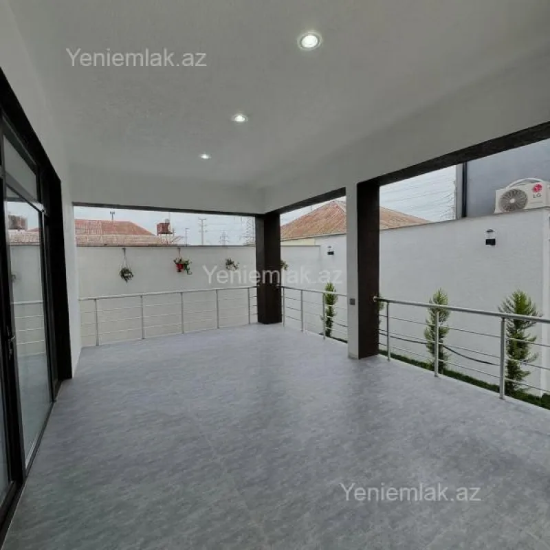 Satılır 4 otaqlı həyət evi 200 m²