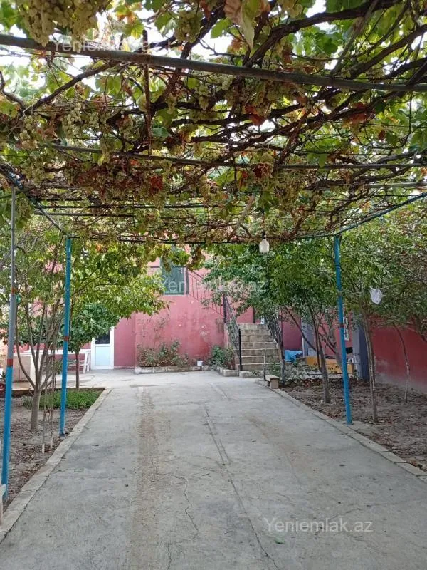 Satılır 3 otaqlı həyət evi 120 m²