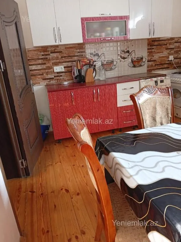 Satılır 3 otaqlı həyət evi 120 m²