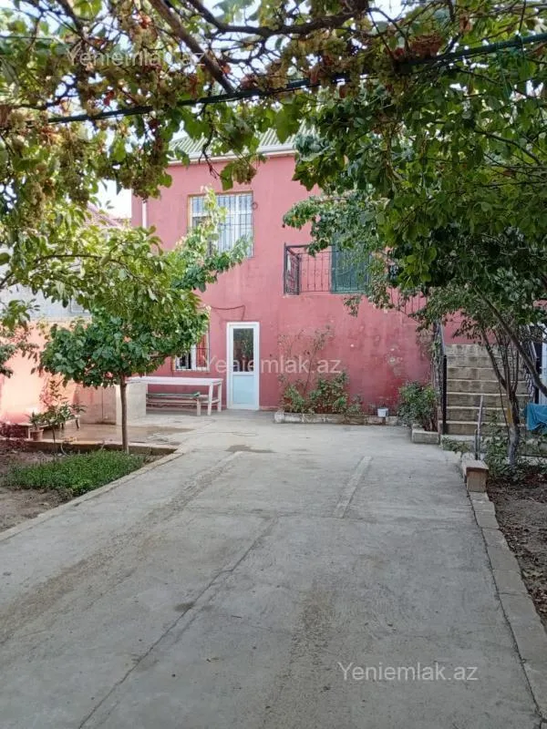 Satılır 3 otaqlı həyət evi 120 m²