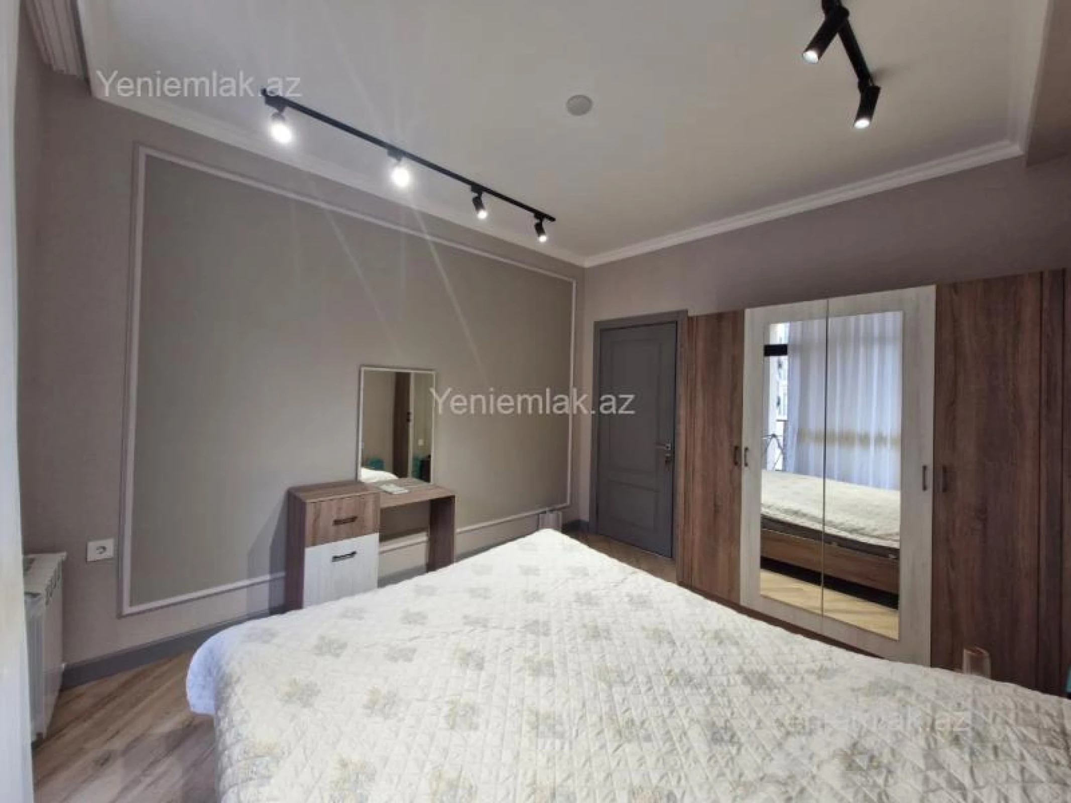 Satılır 2 otaqlı yeni tikili 65 m²