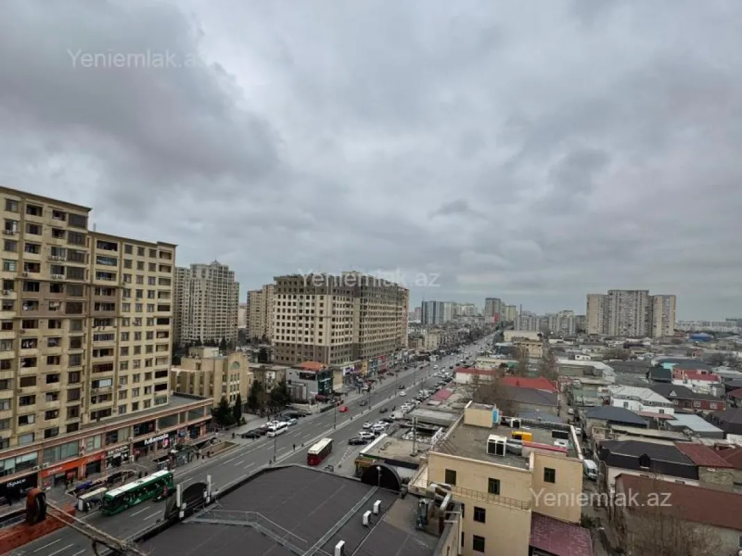 Satılır 3 otaqlı yeni tikili 120 m²