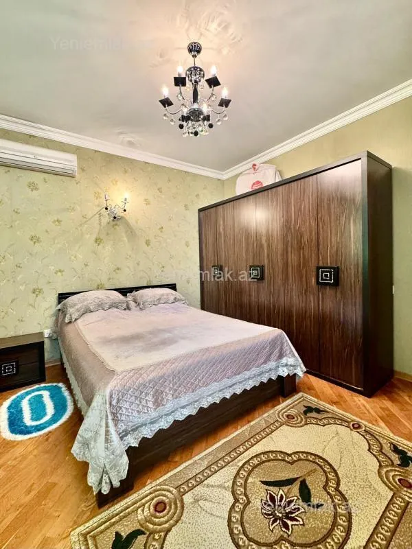 Satılır 3 otaqlı yeni tikili 120 m²