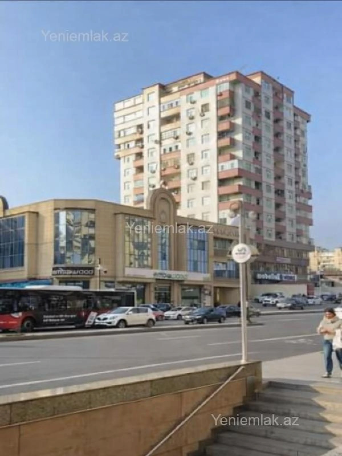 Satılır 3 otaqlı yeni tikili 120 m²