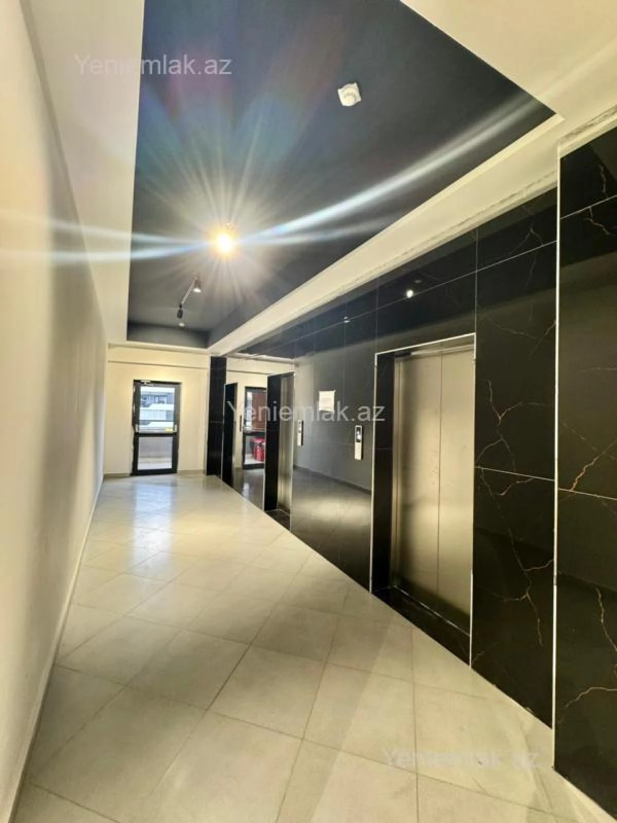 Satılır 2 otaqlı yeni tikili 90 m²