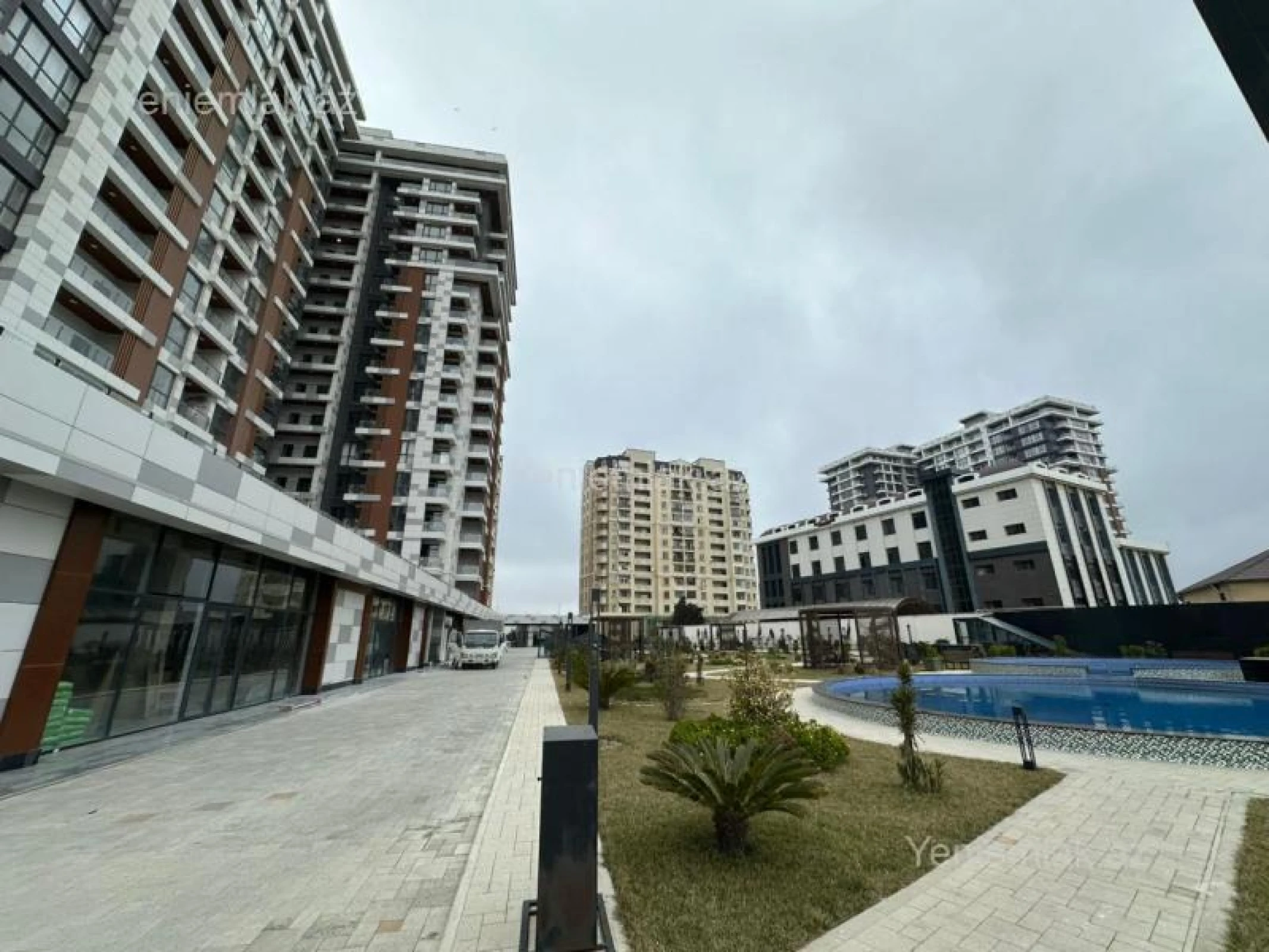 Satılır 2 otaqlı yeni tikili 59 m²