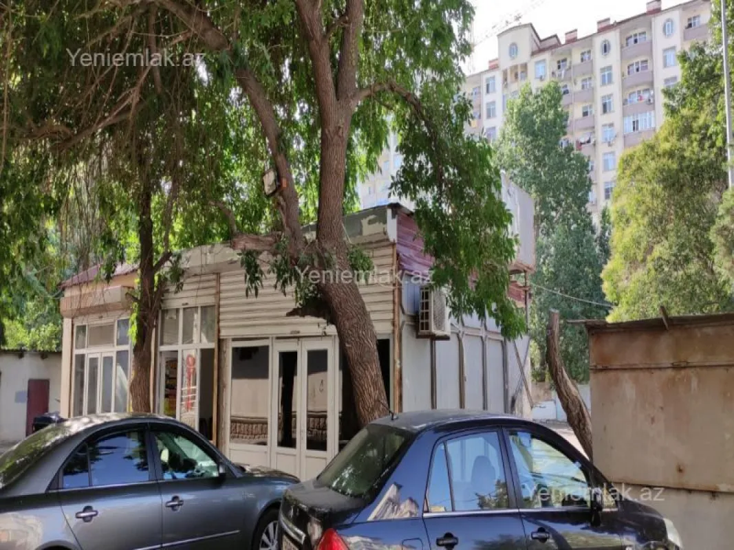 Satılır 4 otaqlı obyekt 38 m²