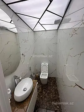 Satılır 3 otaqlı yeni tikili 138 m²